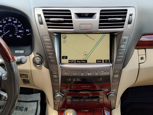 Used 2008 Lexus LS 460 RWD image 16