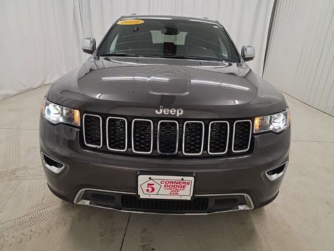 Used 2021 Jeep Grand Cherokee Limited w/ Trailer Tow Group IV image 8