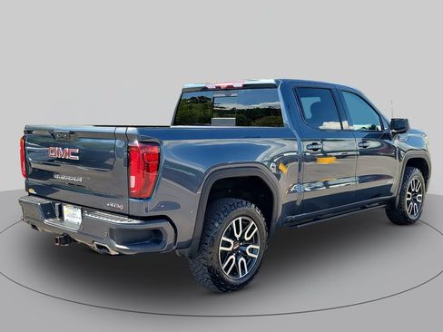 Used 2021 GMC Sierra 1500 AT4 w/ AT4 Value Package AWD/4WD image 3