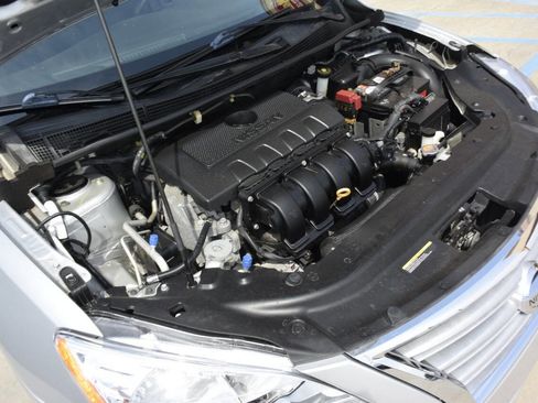 Used 2015 Nissan Sentra SV w/ Style Package image 34