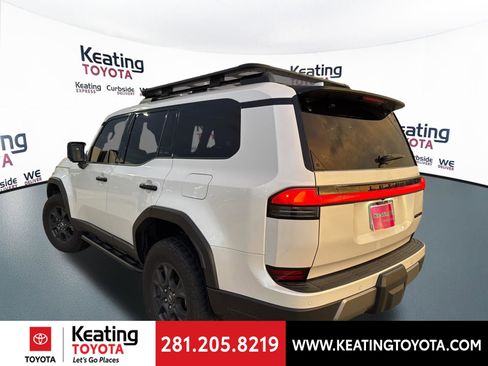 Used 2024 Lexus GX 550 AWD/4WD image 5