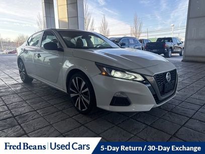 Used 2019 Nissan Altima 2.5 SR w/ SR Premium Package