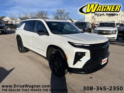 Used 2025 Chevrolet Traverse RS