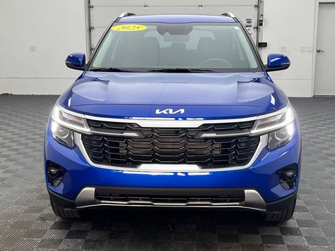 Used 2025 Kia Seltos S AWD/4WD image 12