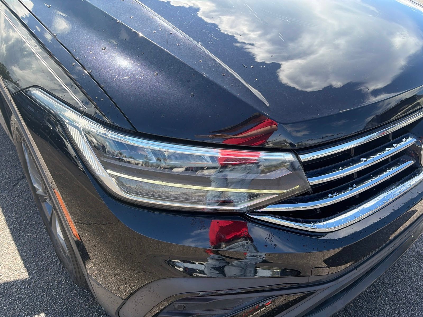 Used 2022 Volkswagen Tiguan SE FWD image 19