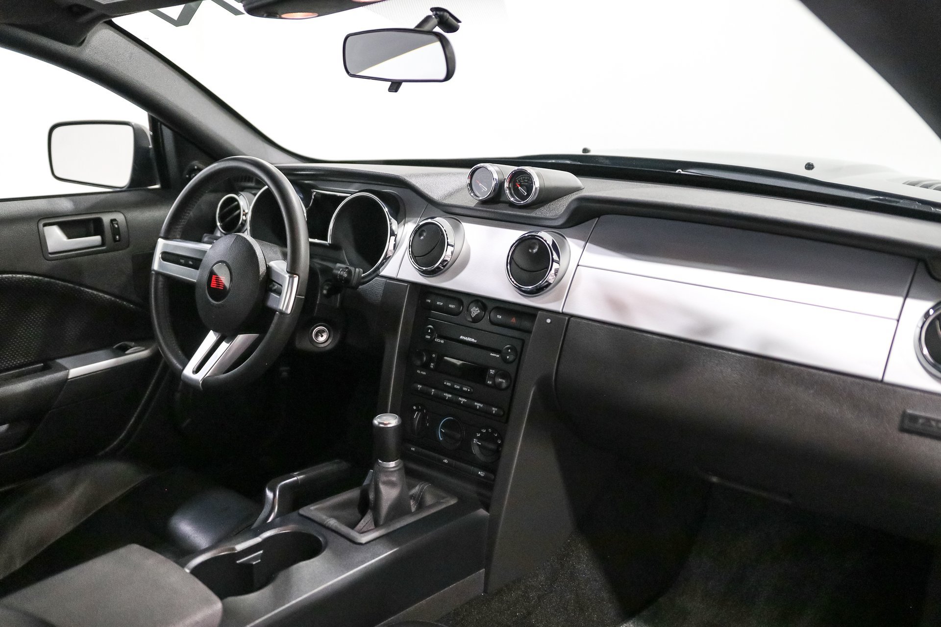 Used 2006 Ford Mustang GT RWD image 19