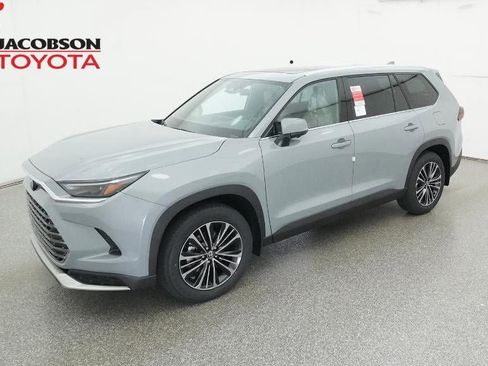 New 2026 Toyota Grand Highlander AWD Hybrid image 1