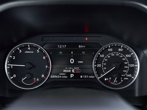 Used 2024 Mitsubishi Outlander SE image 39