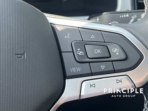Used 2023 Volkswagen Atlas SE AWD/4WD image 20