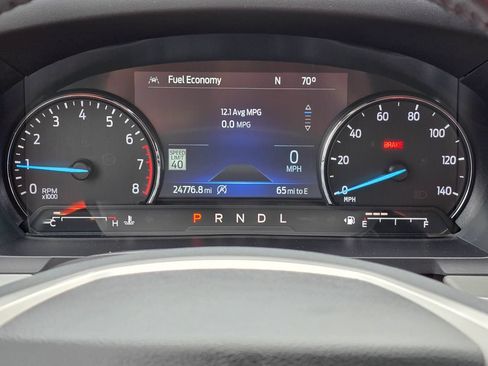 Used 2023 Ford Explorer XLT w/ Equipment Group 202A AWD/4WD image 23