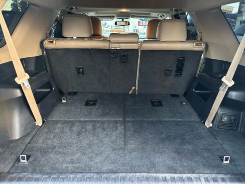 Used 2015 Toyota 4Runner SR5 image 12