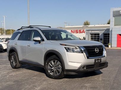 Certified 2025 Nissan Pathfinder SV