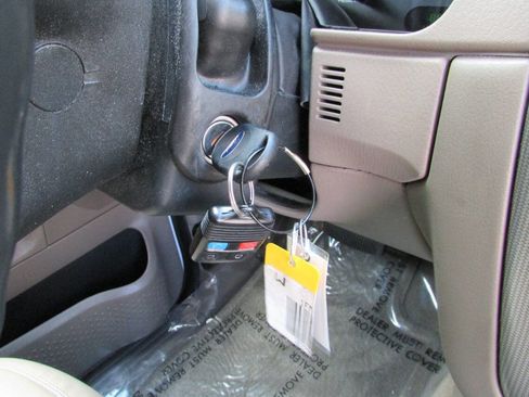 Used 2003 Ford Explorer Sport XLT image 39