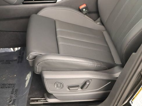 New 2025 Audi Q5 Premium Plus image 24