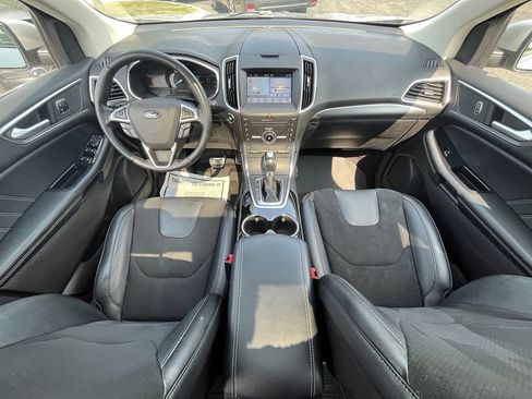Used 2016 Ford Edge Sport w/ Technology Package AWD/4WD image 13