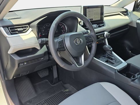 Used 2023 Toyota RAV4 XLE Premium FWD image 16