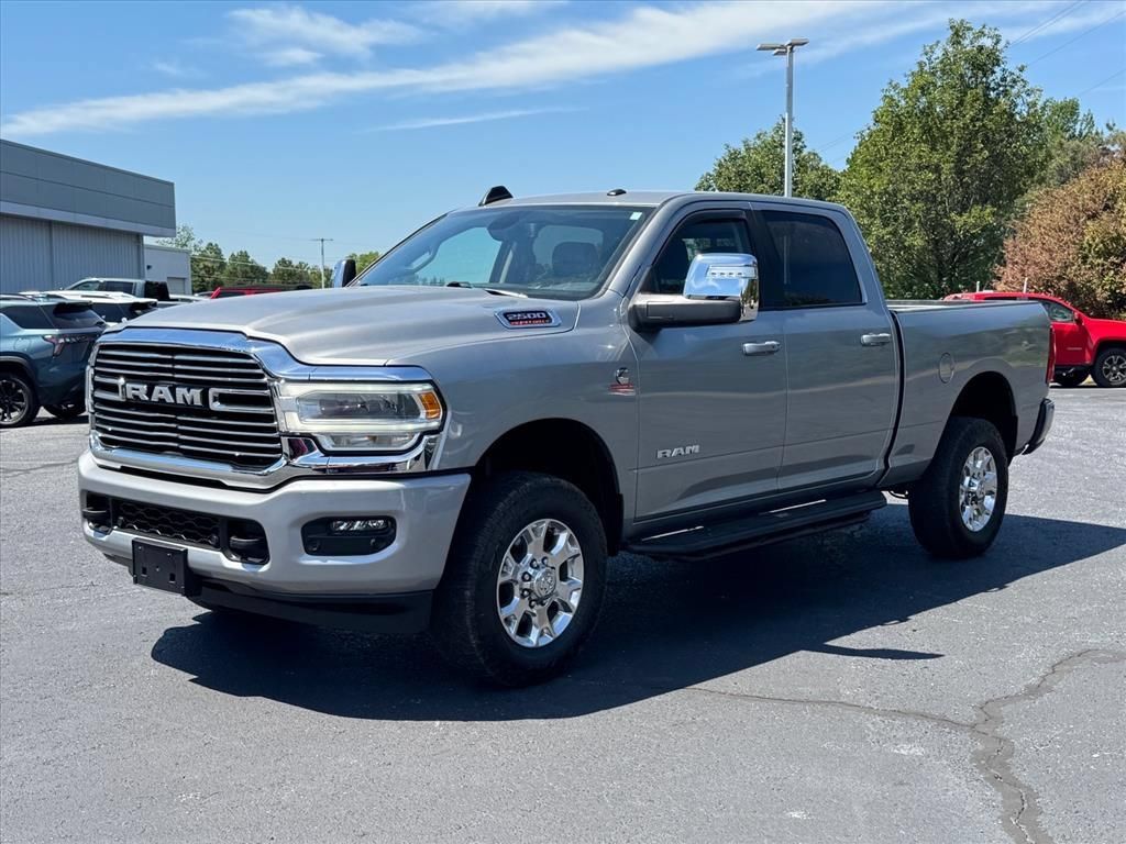 Used 2024 RAM 2500 Laramie AWD/4WD image 7