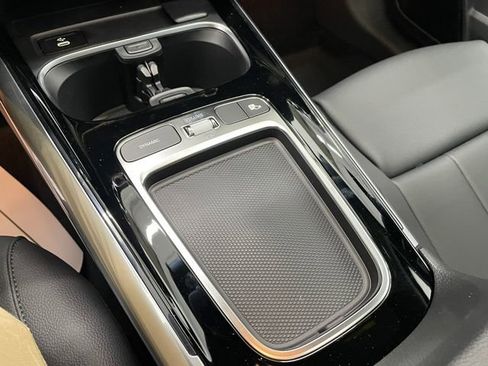 New 2026 Mercedes-Benz GLA 250 image 37