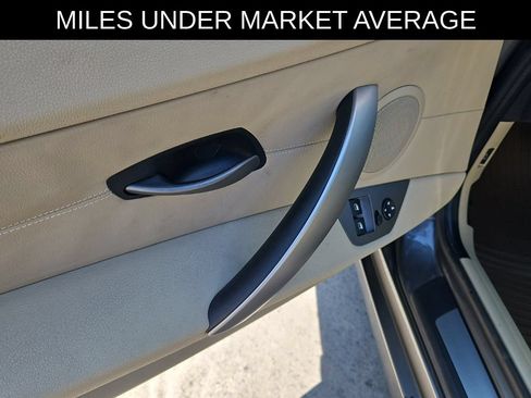 Used 2003 BMW Z4 3.0i RWD image 12