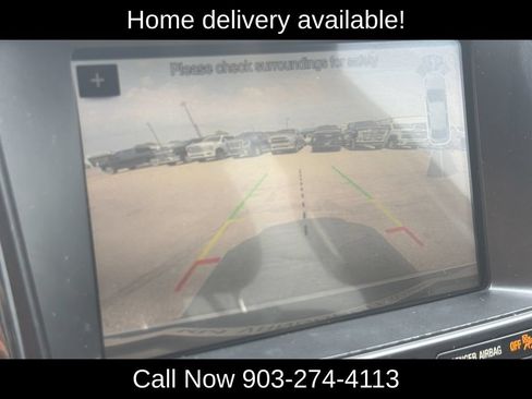 Used 2018 Ford Explorer XLT w/ Equipment Group 202A FWD image 27
