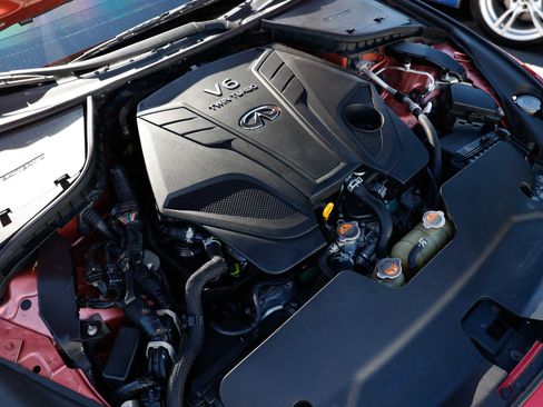 Used 2018 INFINITI Q50 Red Sport 400 w/ Sensory Package (Sport) image 54