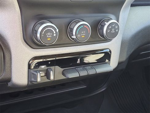 Used 2020 RAM 2500 Tradesman image 17