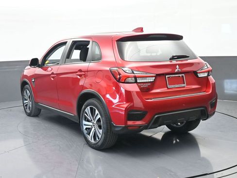 Used 2021 Mitsubishi Outlander Sport ES image 4