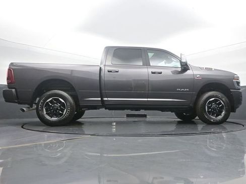 New 2026 RAM 2500 Laramie AWD/4WD image 52