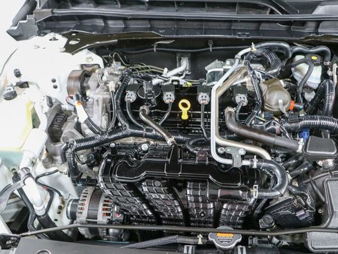 Used 2021 Nissan Altima 2.5 SR w/ SR Premium Package FWD image 29
