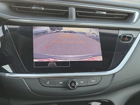 Used 2022 Buick Encore GX Essence w/ Experience Buick Package AWD/4WD image 17