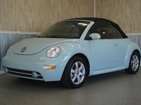 Used 2004 Volkswagen Beetle GLS FWD image 7