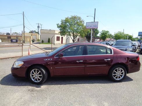 Used 2007 Buick Lucerne CXL w/ Driver Confidence Package FWD image 3