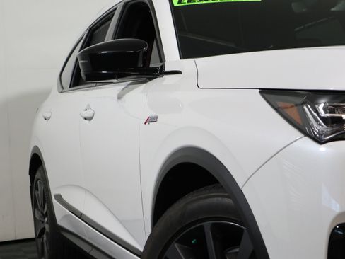 Used 2025 Acura MDX A-Spec AWD/4WD image 3