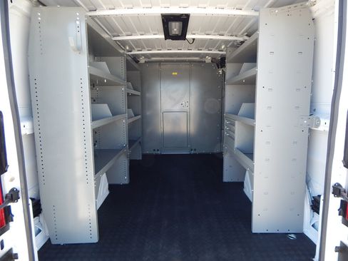 Used 2025 RAM ProMaster 1500 w/ Quick Order Package 22G SLT FWD image 15