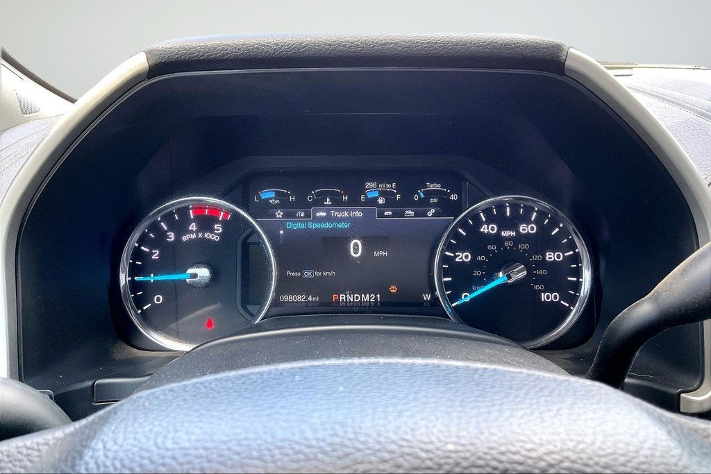 Used 2018 Ford F350 Lariat w/ Lariat Ultimate Package AWD/4WD image 7