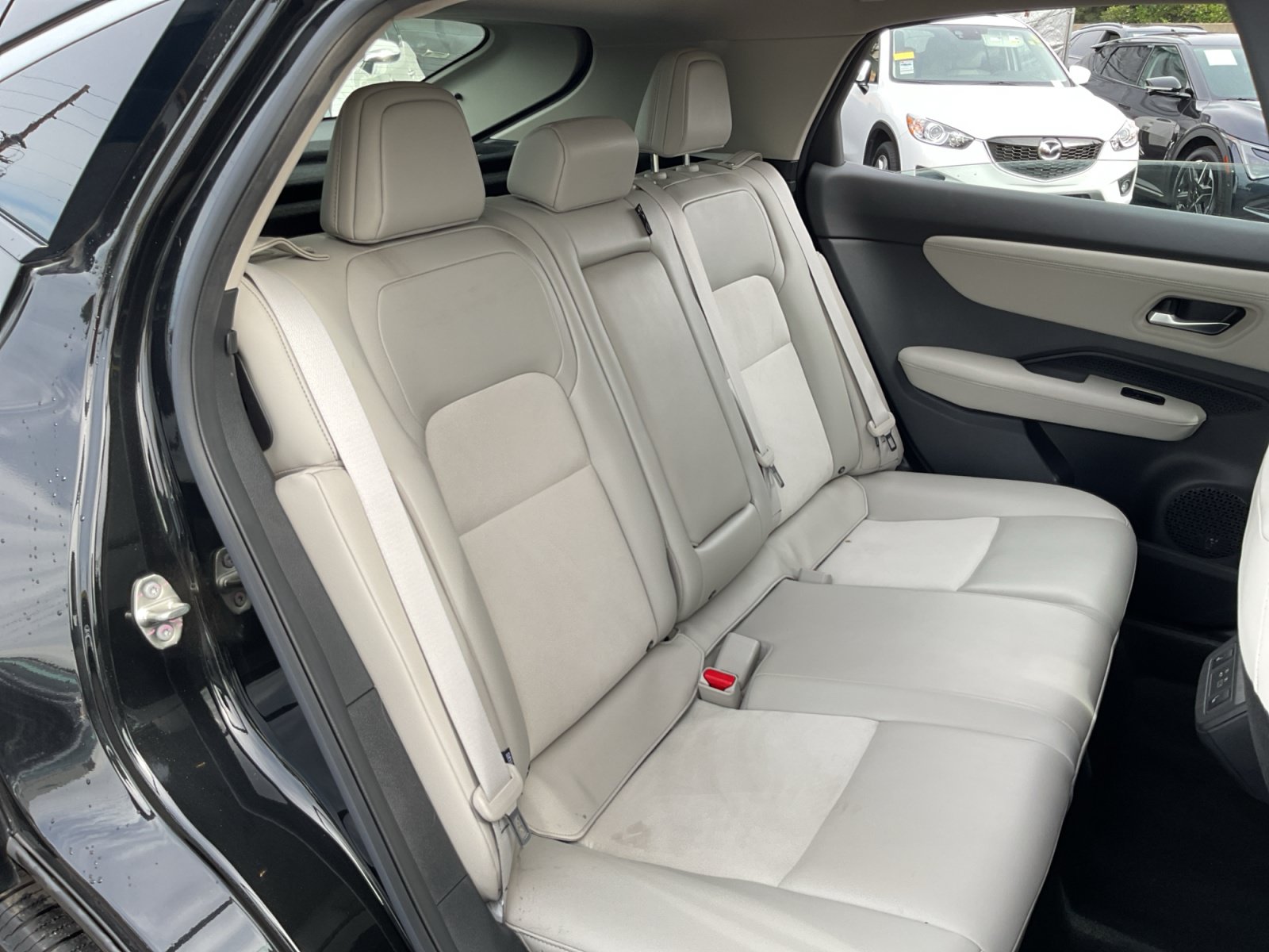 Used 2023 Nissan Ariya FWD image 20