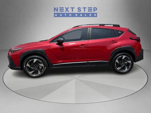 Used 2024 Subaru Crosstrek 2.5i Limited AWD/4WD image 4