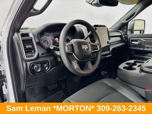 Used 2025 RAM 2500 Big Horn AWD/4WD image 9
