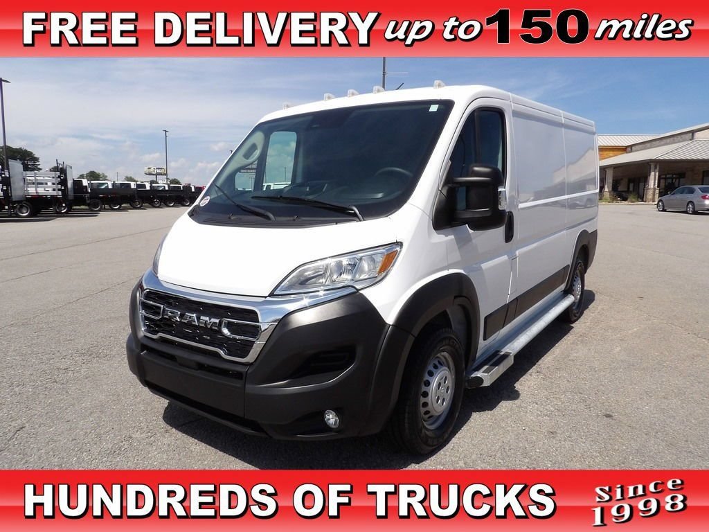 Used 2025 RAM ProMaster 2500 w/ U-Haul Equipment Group FWD image 1