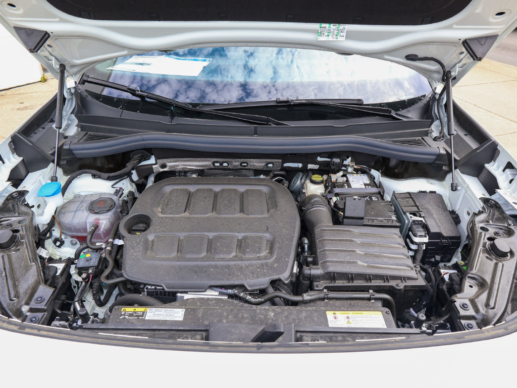 New 2026 Volkswagen Tiguan SE R-Line AWD/4WD image 33