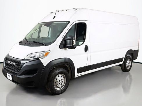 Used 2023 RAM ProMaster 2500 image 5