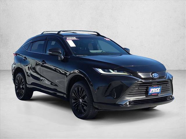 Used 2023 Toyota Venza Nightshade AWD/4WD image 3