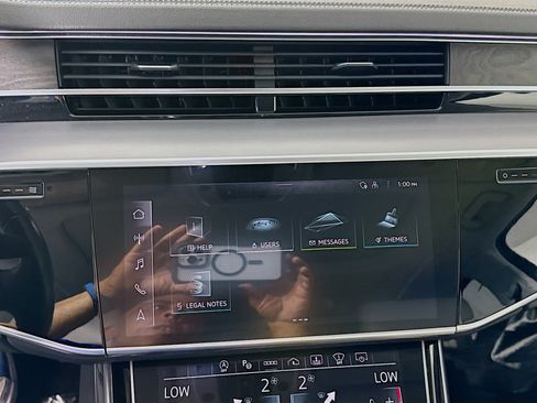 Used 2023 Audi A8 L 3.0T AWD/4WD image 18