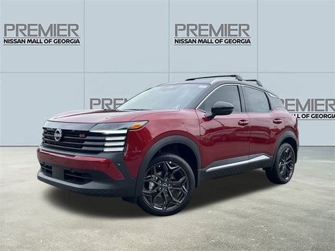 New 2025 Nissan Kicks SR image 1