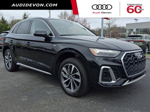 Certified 2022 Audi Q5 2.0T Prestige AWD/4WD image 1