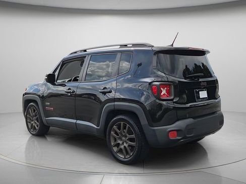 Used 2016 Jeep Renegade 75th Anniversary FWD image 6