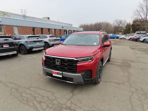 New 2026 Honda Pilot image 1