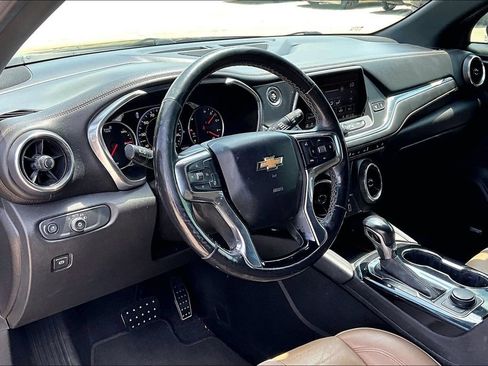 Used 2019 Chevrolet Blazer Premier w/ Sun and Wheels Package FWD image 15