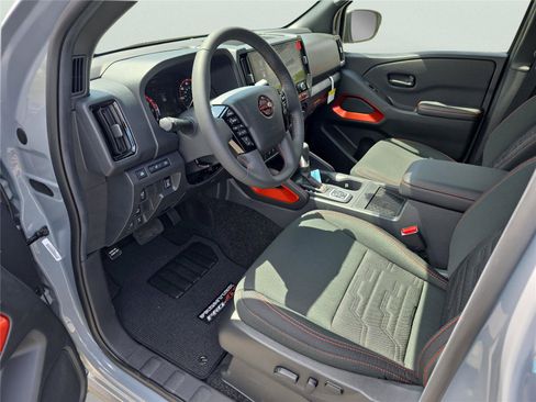 New 2026 Nissan Frontier PRO-4X w/ Pro-4x Convenience Package image 10