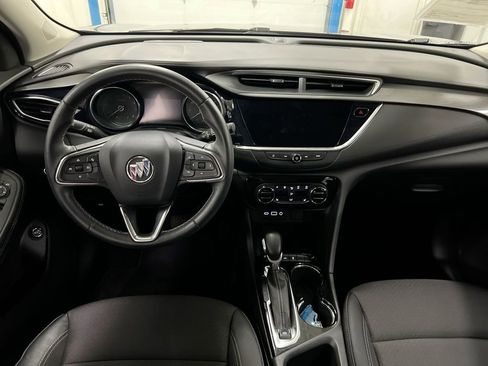Used 2022 Buick Encore GX Select w/ Sport Touring Package FWD image 11